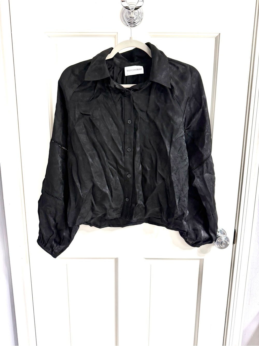 Self contrast Hadley ladder sleeve button up blouse